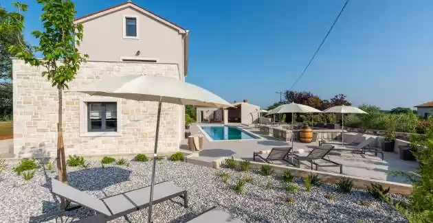 Villa Madora