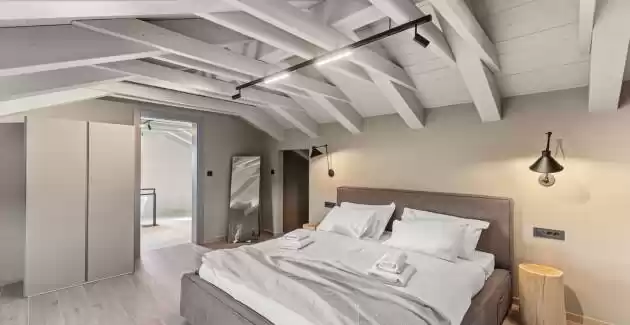Villa Madora