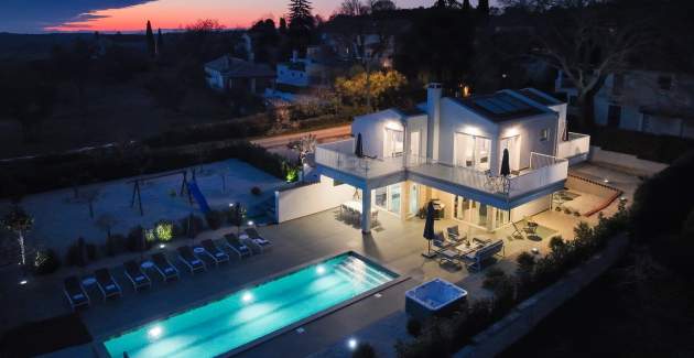 Family Oasis Belladonna