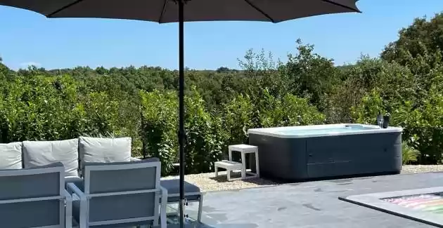 Family Oasis Belladonna