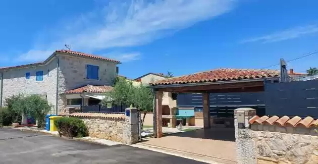 Casa Veznaveri