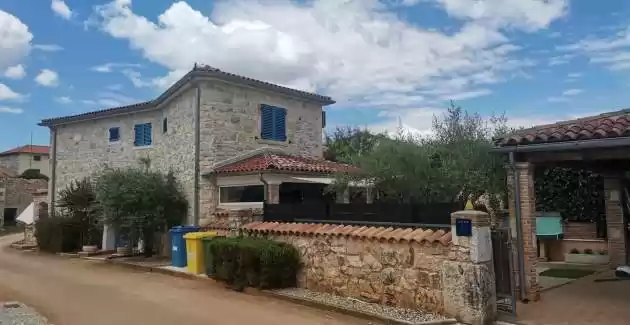 Casa Veznaveri
