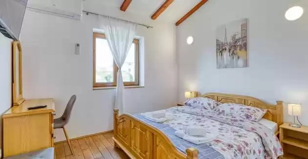 Casa Veznaveri