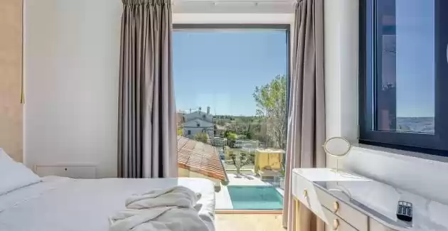 Villa Laguna