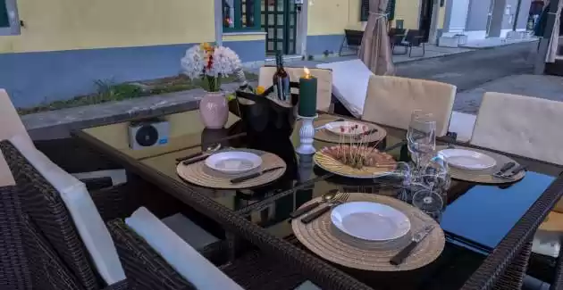 Apartmani Riva - Apartment mit zwei Schlafzimmern und Meerblick