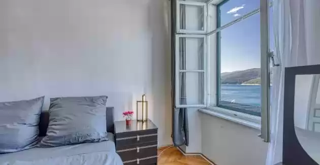 Apartments Riva - A6 Apartmen mit drei Schlafzimmer und Meerblick