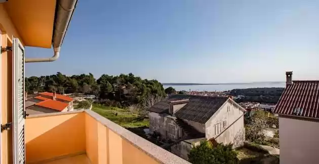 Sea View Apartment Lea