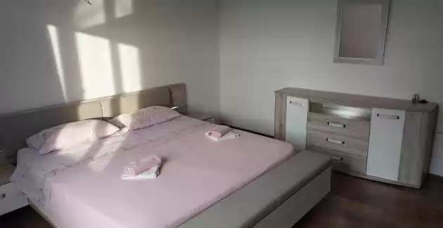 Three-Bedroom A2 with shared pool