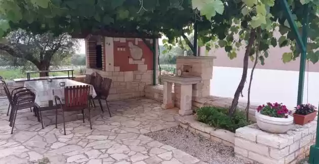 Three-Bedroom A2 with shared pool