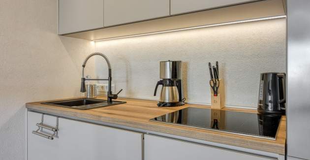 A4/Apartment wit Shared Pool