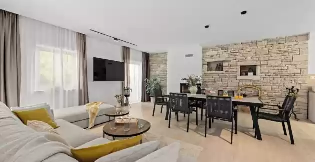 Villa Dika