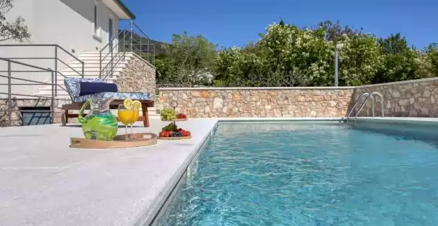 Villa Sunkissed