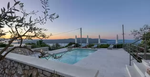 Villa Sunkissed