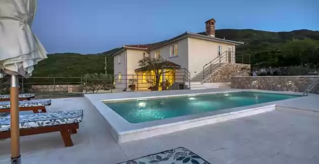 Villa Prisunac