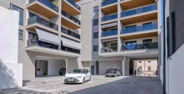 Apartment Mima