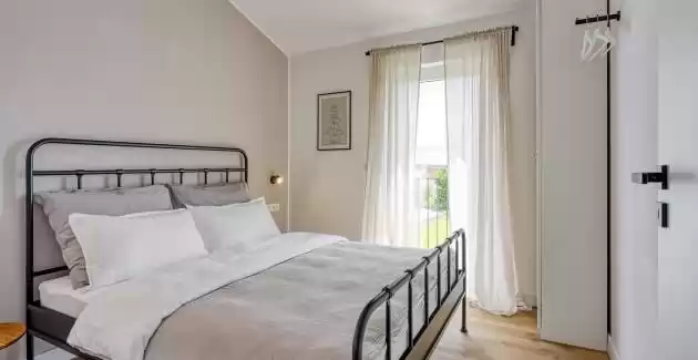 Sea View Apartment Rubil