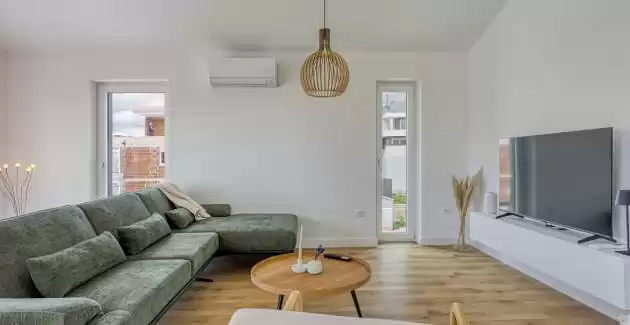 Sea View Apartment Rubil