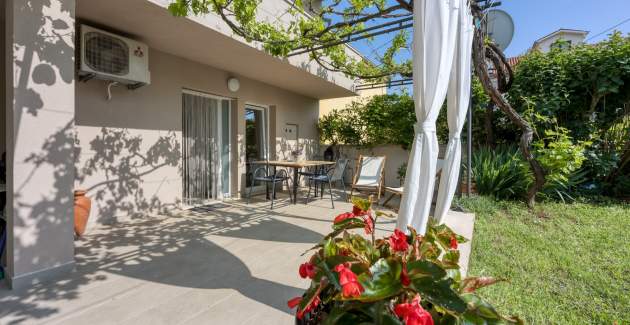 Apartment Pergola