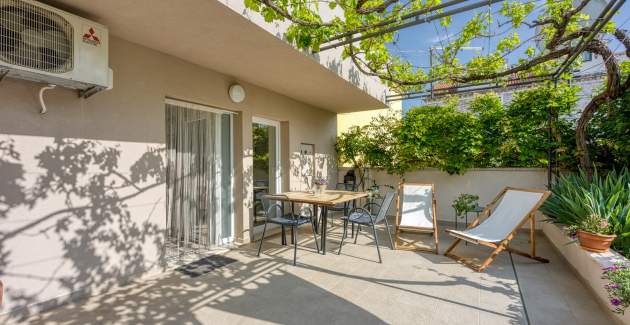 Apartment Pergola