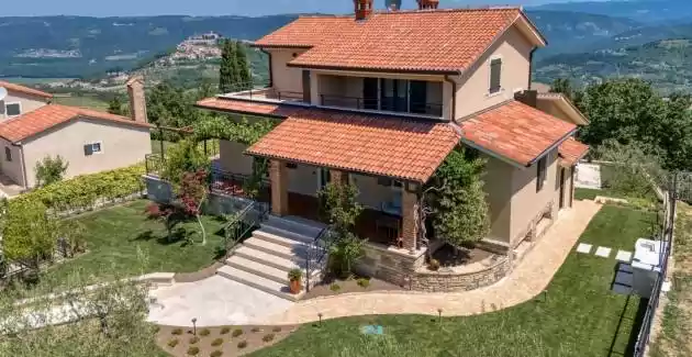 Villa Clara Meloni