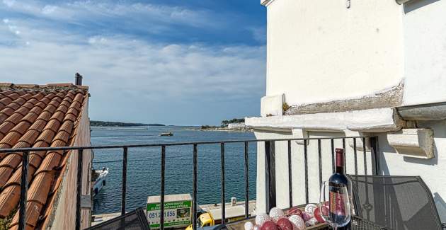 Ferienwohnung Nikola mit Meerblick auf der Porec Promenade