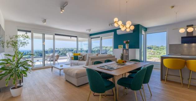 Casagrande / Three-Bedroom with Balcony and Sea View A6