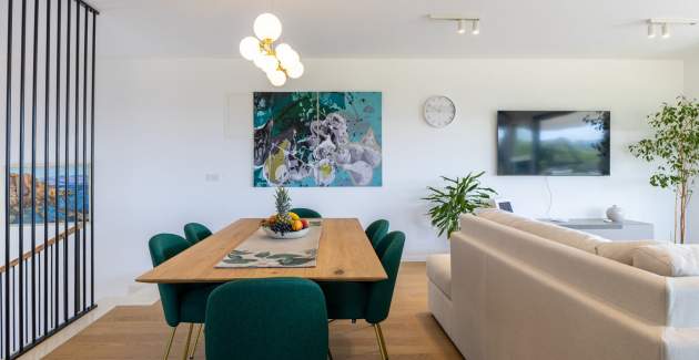 Casagrande / Three-Bedroom with Balcony and Sea View A6