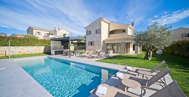 Villa Oblica