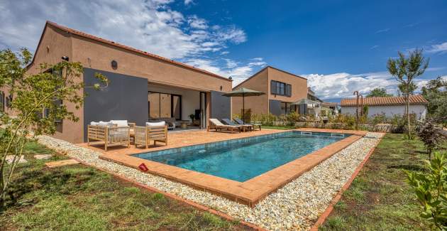Case Atrio / Casa Nini