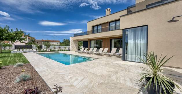 Villa D&L Deluxe