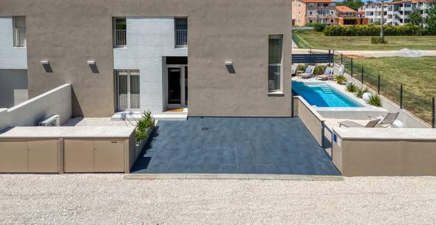 RestNest with Private Pool