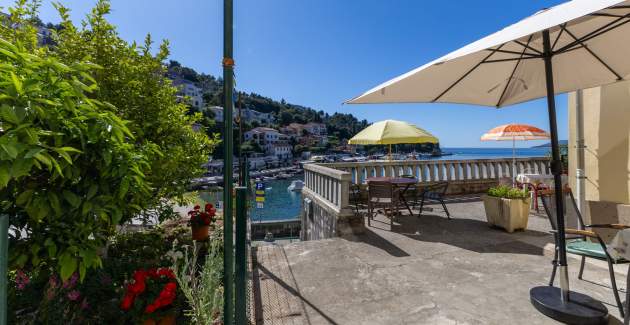 Apartment Mare - Beachfront