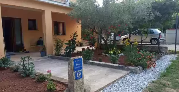 Petar in Begi