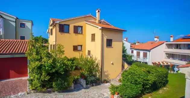 Appartamento Ruzica II A4 con balcone e vista mare