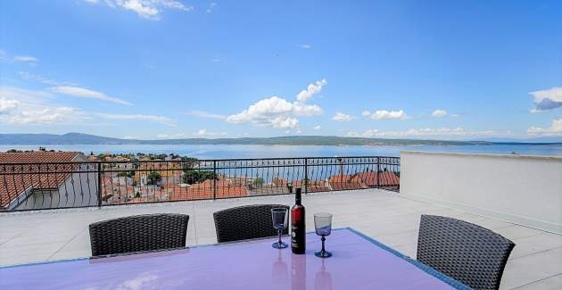 Apartment Queens II with Sea View - Selce 