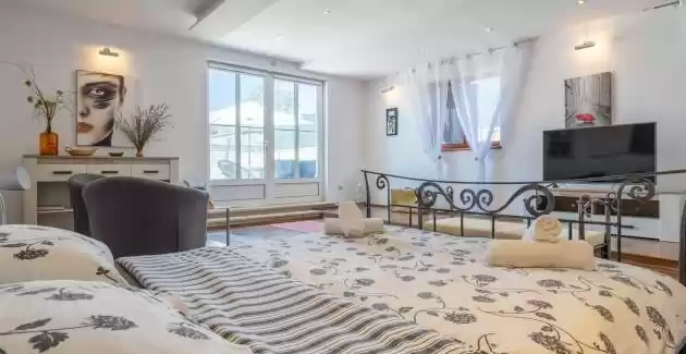 Holiday House Ninetta