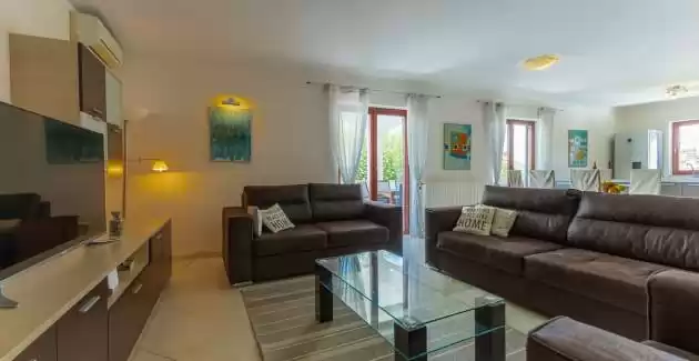 Holiday House Ninetta
