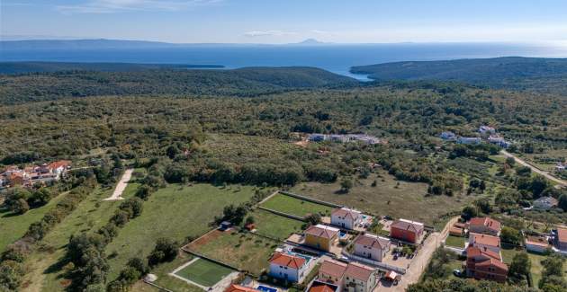Villa Victoria -heated pool