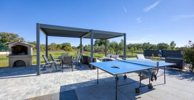Villa Victoria -heated pool