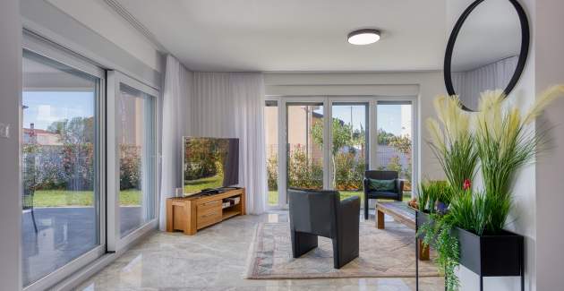 Villa Victoria -heated pool