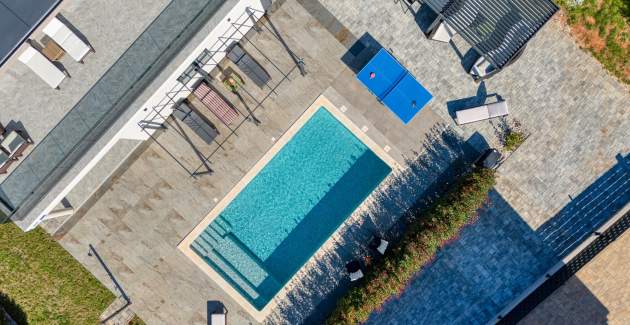Villa Victoria -heated pool