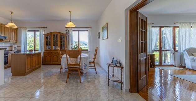 Maria Buzet 2 with Balcony