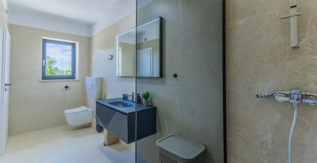 Villa Coriticum with Private pool and Jacuzzi