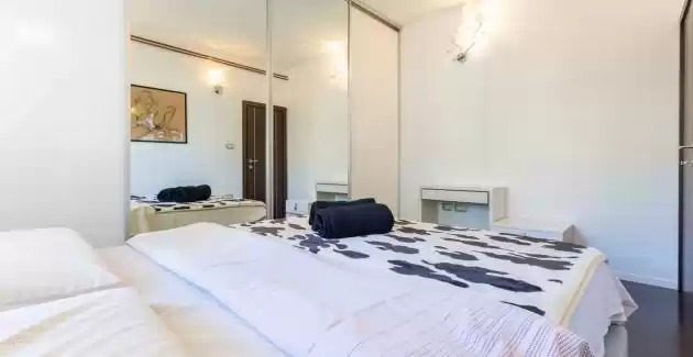 Apartment Moela 1 with terrace