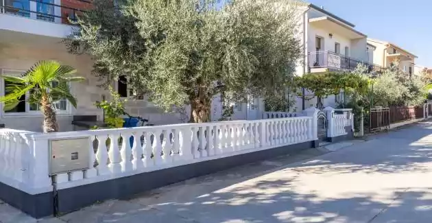 Apartment Moela 1 with terrace