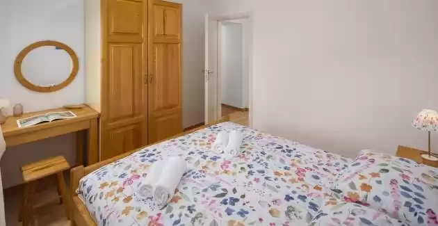 Apartman Rita A4 s velikom terasom i dvije spavaće sobe