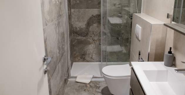 One-Bedroom Andro A2+2