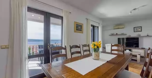 Three-Bedroom App Niko 3