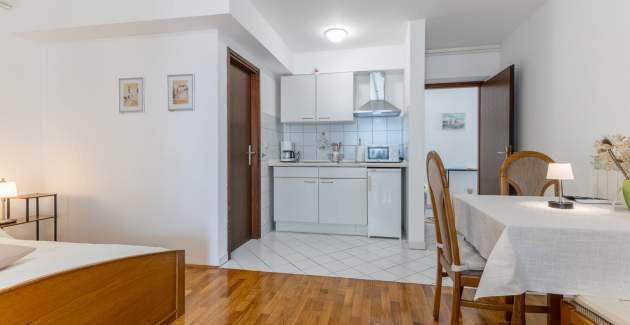 Apartments Koraca - Triple Studio Apartment A3