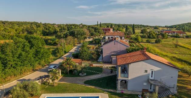 App Jadran Porec with Private Pool